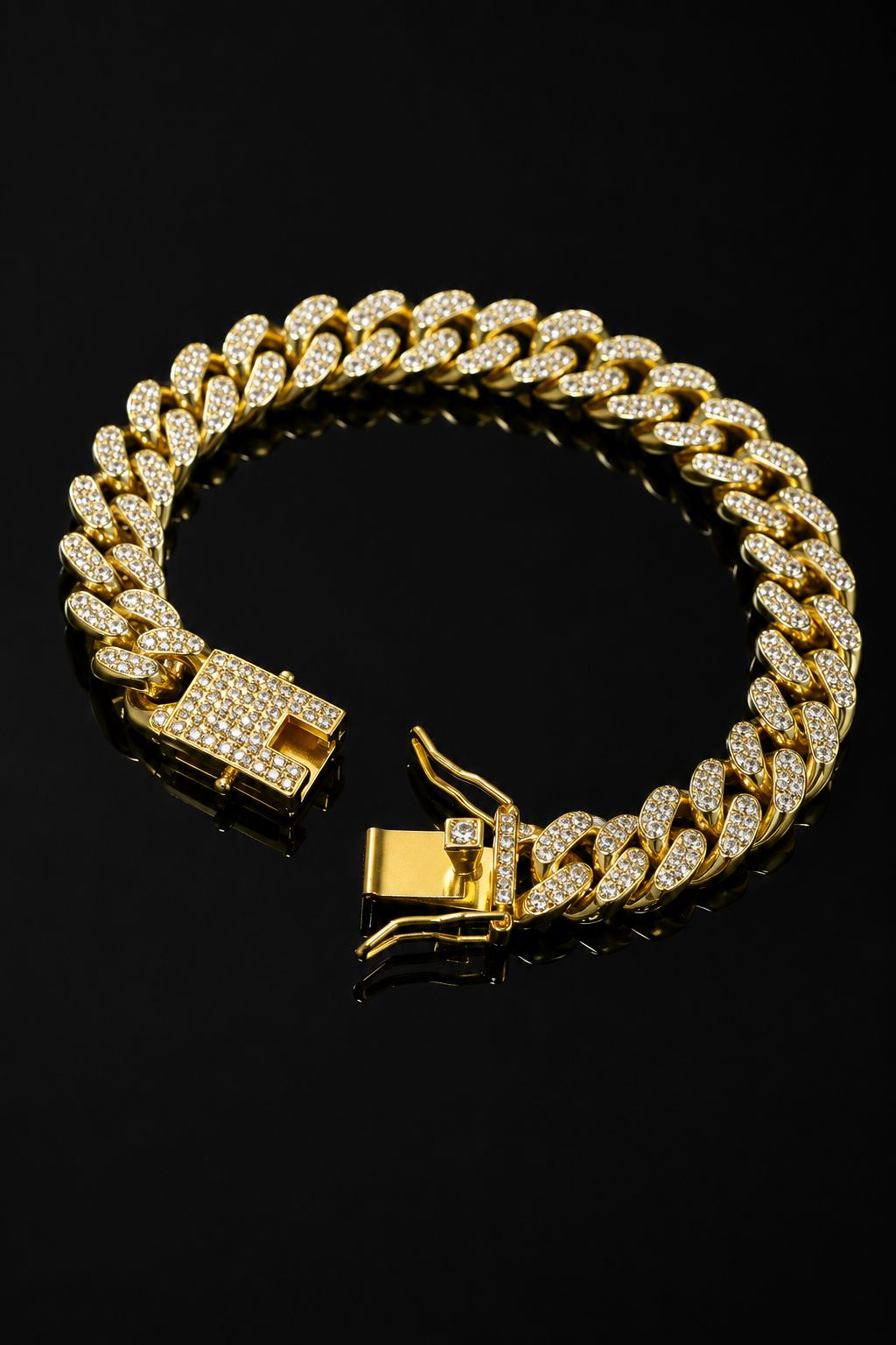 CUBAN GOLDEN BRACELET