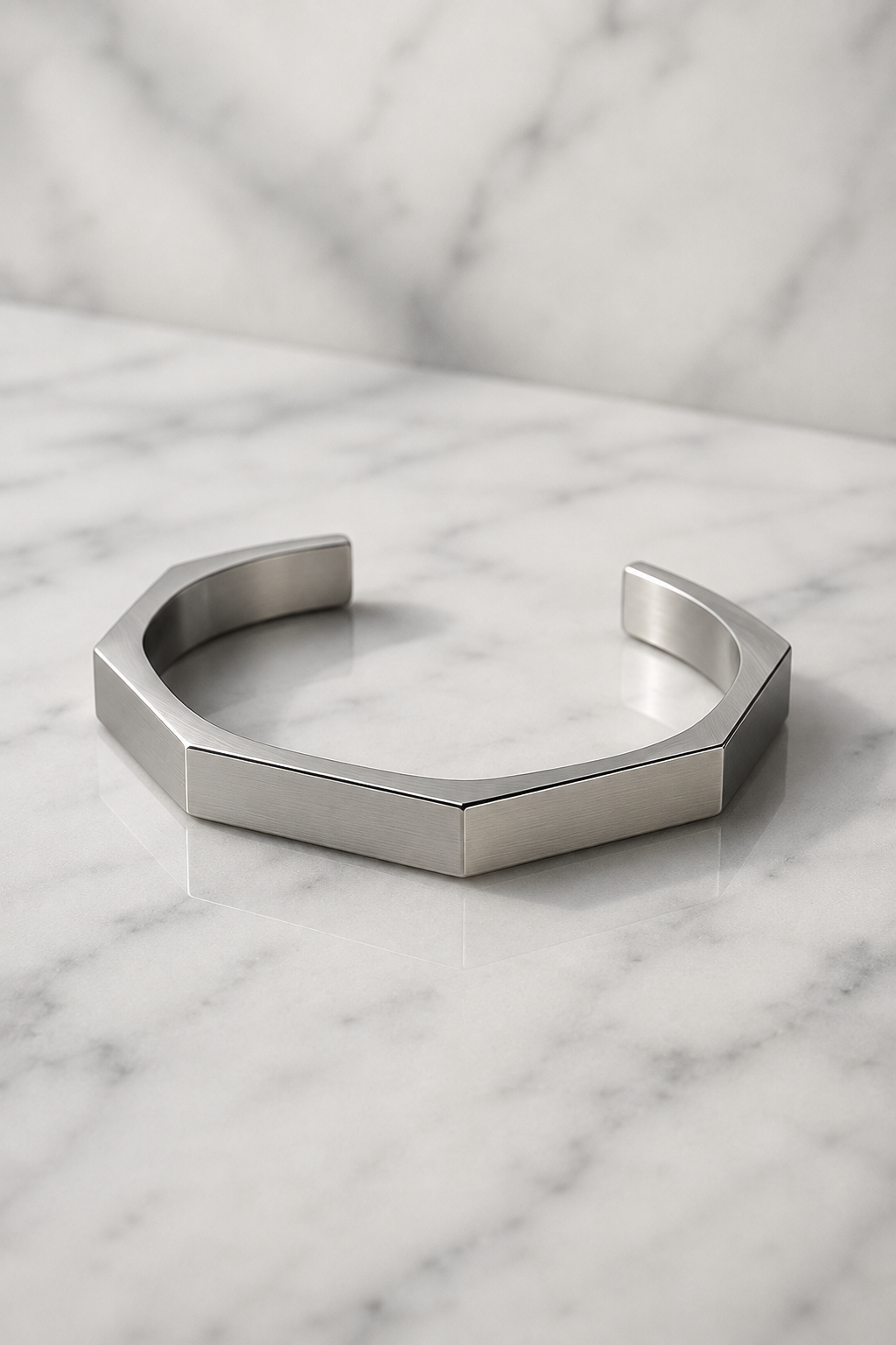 HexaSteel Cuff